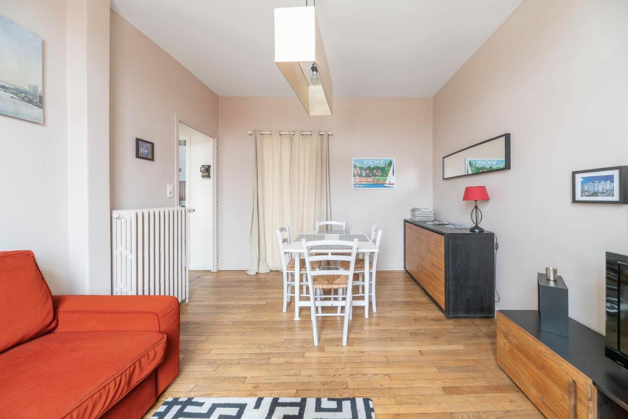 Le Larbaud - Appartement Calme Et Lumineux En Centre Ville Vichy Bagian luar foto